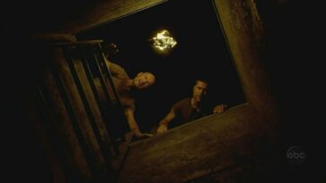 Jack and Locke look down into the hatch