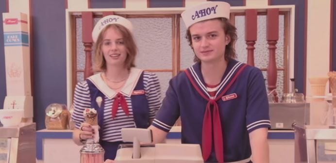 Steve and who is this? Stranger Things Season 3