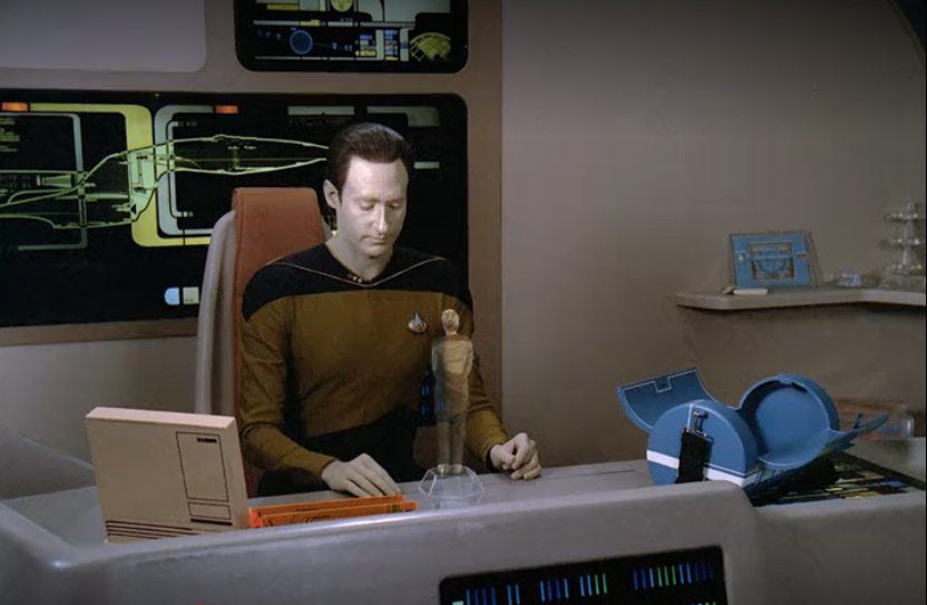 Data with a hologram of Tasha in Measure of a Man