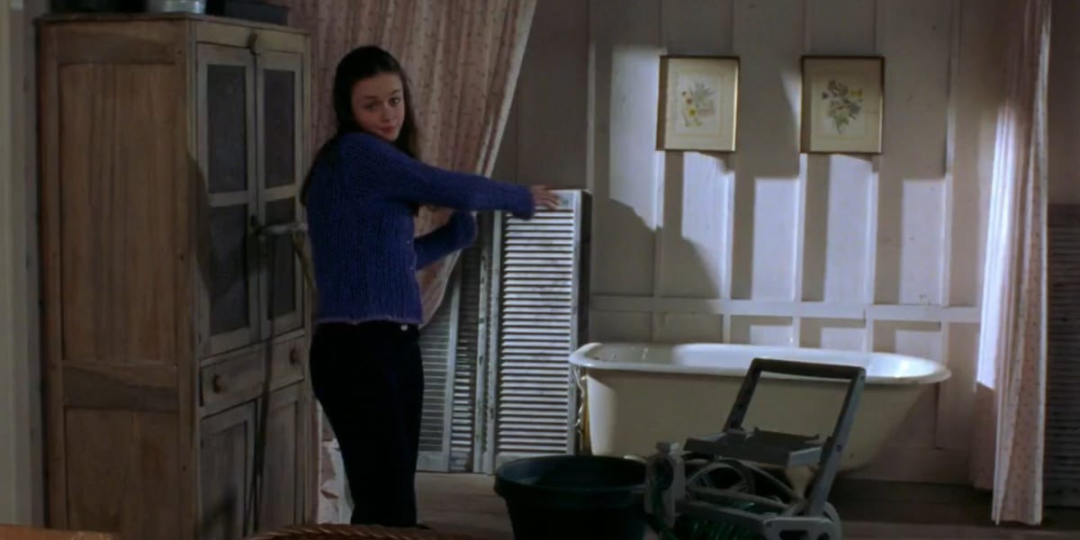 Rory giving the grand tour of the potting shed in Gilmore Girls 