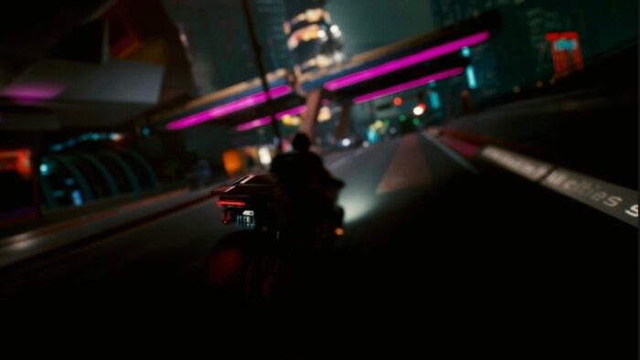 Cyberpunk 2077 Screenshot shows a character on a motorcycle