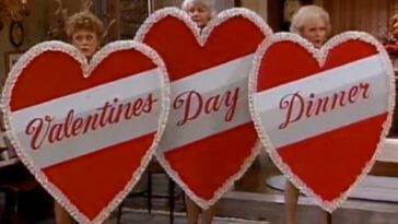 Blanche, Dorothy, and Rose use enormous cardboard hearts that say "Valentine's Day Dinner" to shield their nudity