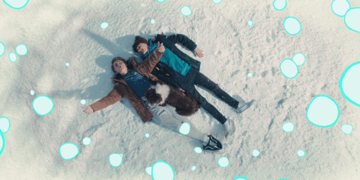 Season 1 Episode 2: R-L Nick Nelson (Kit Connor) and Charlie Spring (Joe Locke) laying in the snow. 